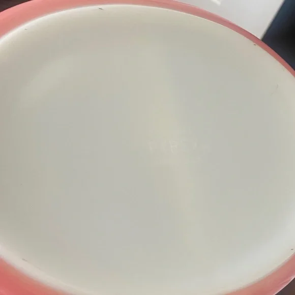 Pyrex Pink Daisy Divided Casserole with Glass Lid - Picture 3 of 3